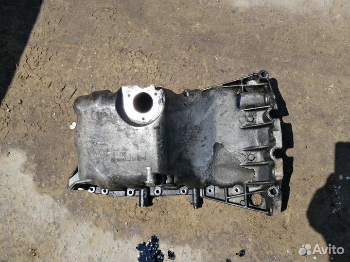 Поддон Двигателя Ауди А4 Б6 1.8 турбо 06B103603BK