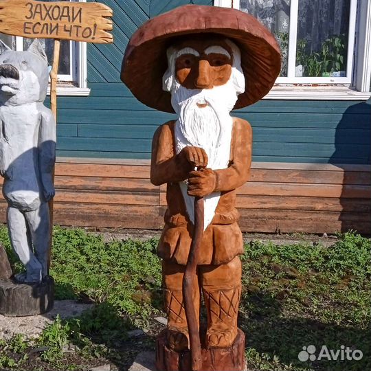 Ручная резьба по дереву.фигуры,таблички,столики и