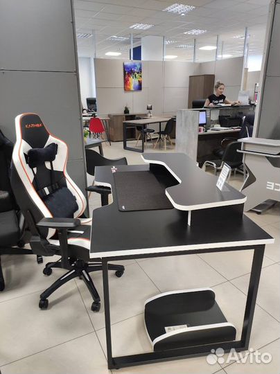 Компьютерное кресло