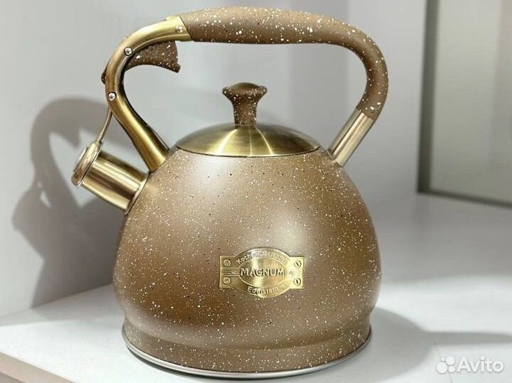 Чайник со свистком