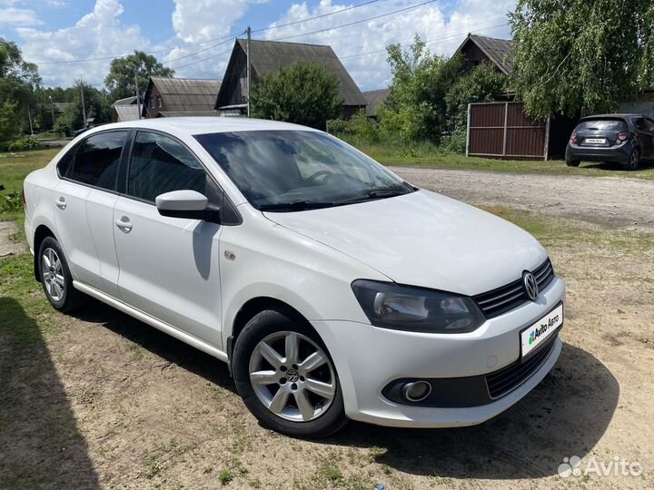 Volkswagen Polo 1.6 AT, 2011, 192 000 км