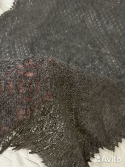 Пуховый платок шаль