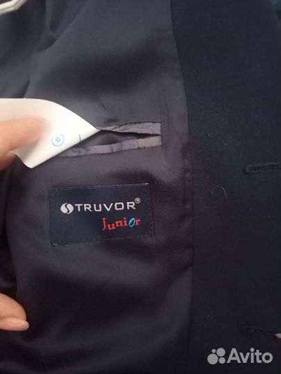 Пиджак школьный