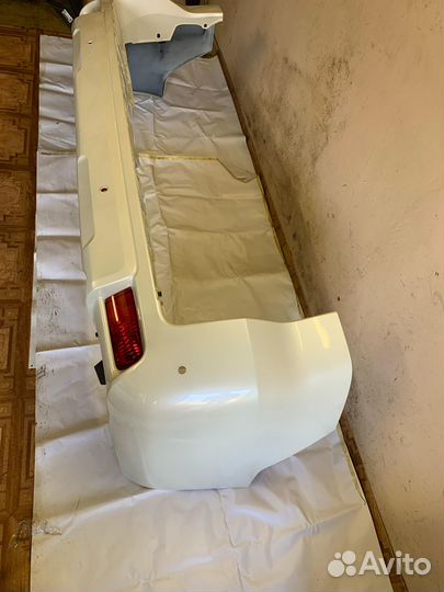 Бампер задний Toyota Land Cruiser Prado 150