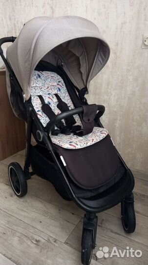 Прогулочная коляска coco