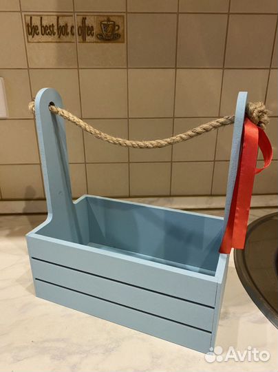 Корзинка для цветов и подарков