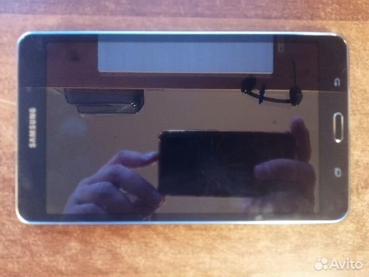 Планшет Samsung Galaxy Tab 4 7