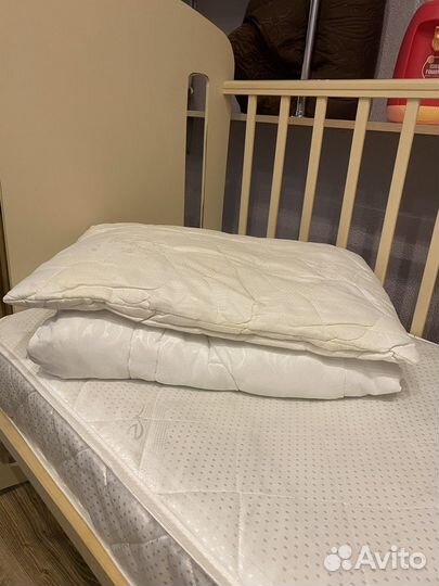 Одеяло и подушка