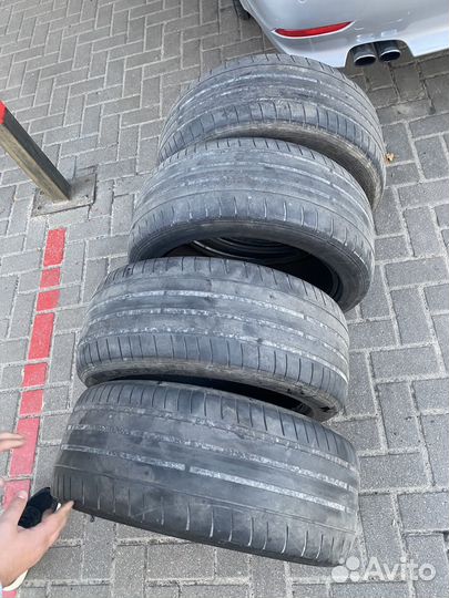 Dunlop Bb490 245/45 R18