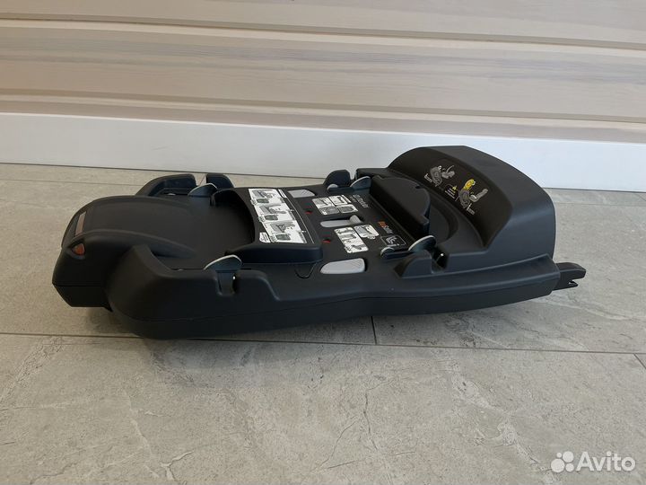 Детское автокресло Stokke iZi Go с базой ISOfix