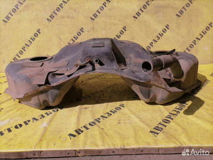 Бак топливный (бензобак) Infiniti G35 (V36)