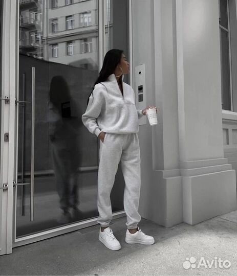 Спортивные костюмы