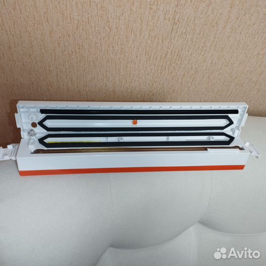 Вакуумный упаковщик