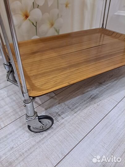 Сервировочный столик на колесиках СССР