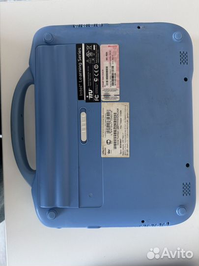 Нетбук iru intel atom