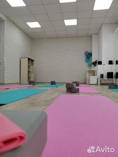 Коврик для йоги и фитнеса