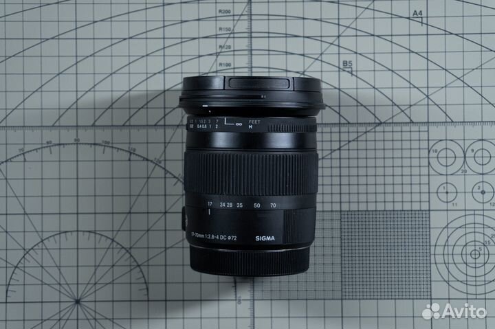 Sigma DC 17–70 mm f/2,8–4 Macro для Canon EF–S