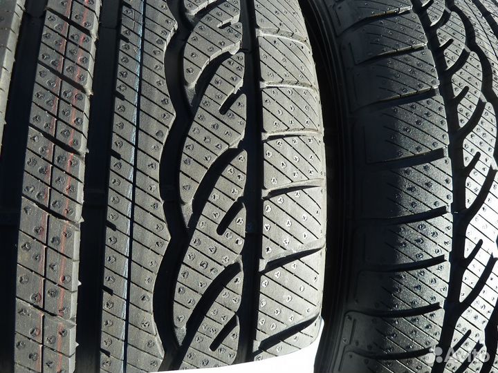 Dunlop SP Sport 01 A/S 235/50 R18 97V