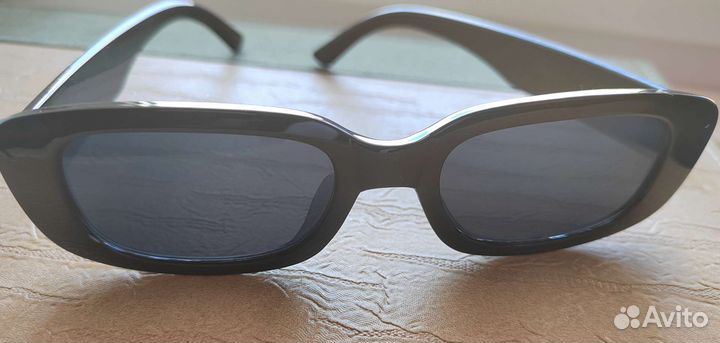 Солнцезащитные очки новые