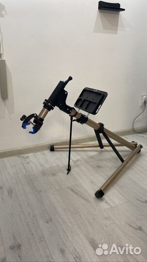 Раскладная стойка для ремонта велосипеда