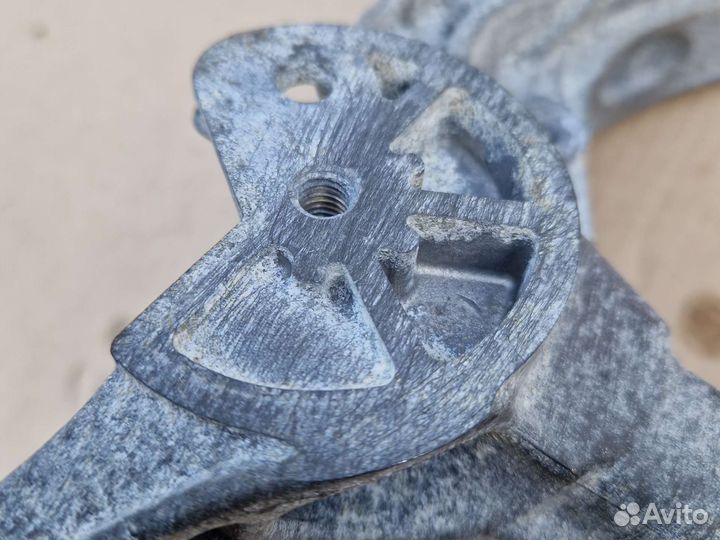 Кронштейн Крепления кондиционера BMW 1