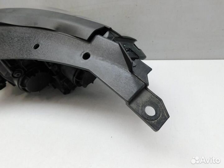 Фара правая Hyundai Sonata