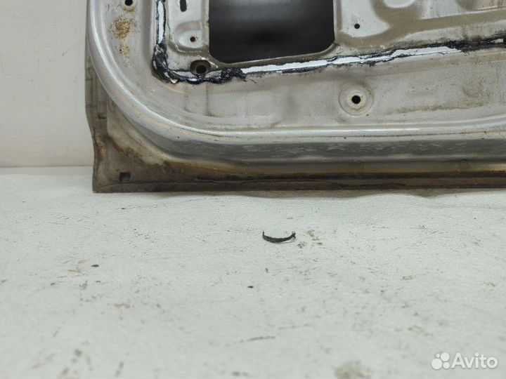 Дверь боковая задняя левая Nissan Bluebird EU14