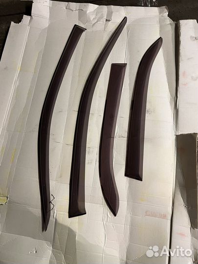 Ветровики lancer 9