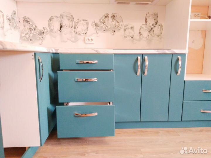 Кухонный гарнитур. Угловая кухня глянец ксп:15697