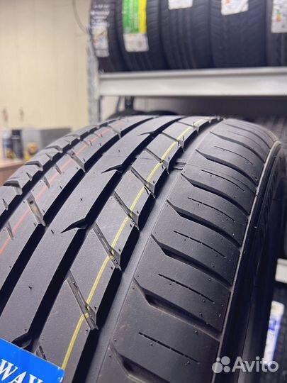 Bearway BW118 295/45 R20 133U