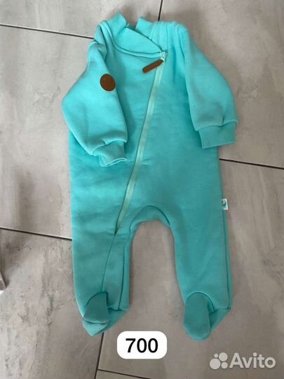 Продам детские вещи