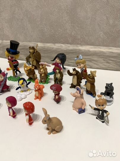 Киндер,свит бокс фигурки игрушки Маша и медведь