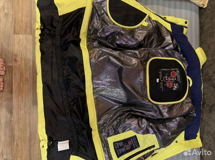 Горнолыжный костюм