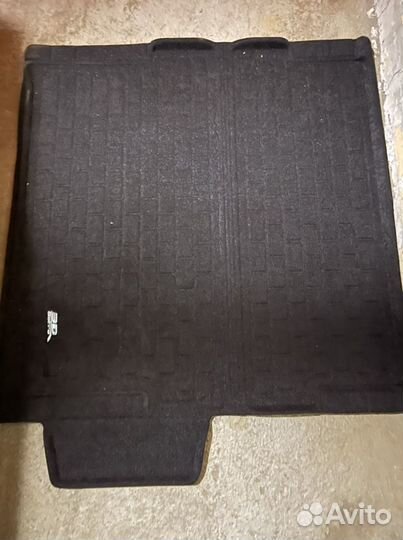 Коврик в багажник
