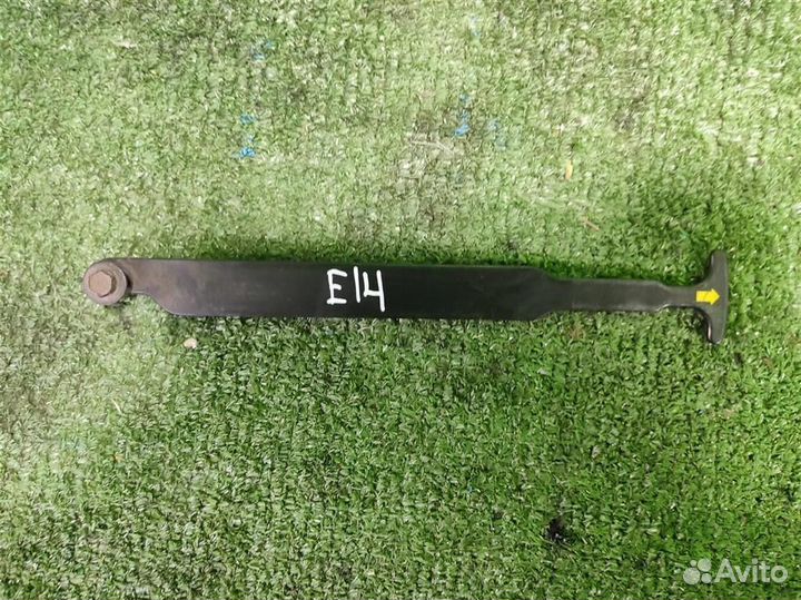 Ручка открывания капота Ford Fiesta (CBK) 2007