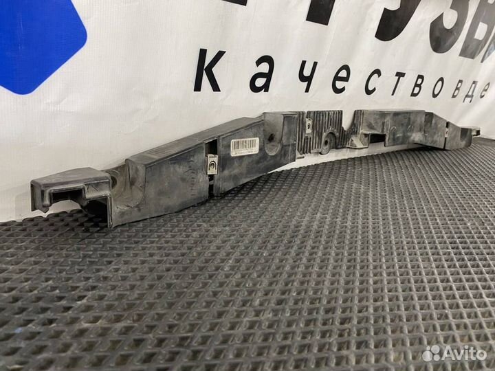 Накладка бампера Volvo FH4 82266411