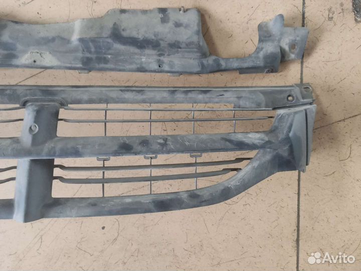 Решётка Панель передняя Dodge caravan 3