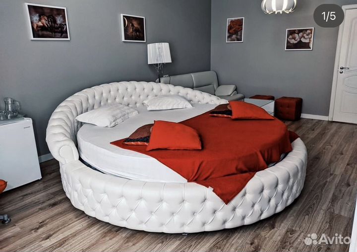 Круглая кровать бу