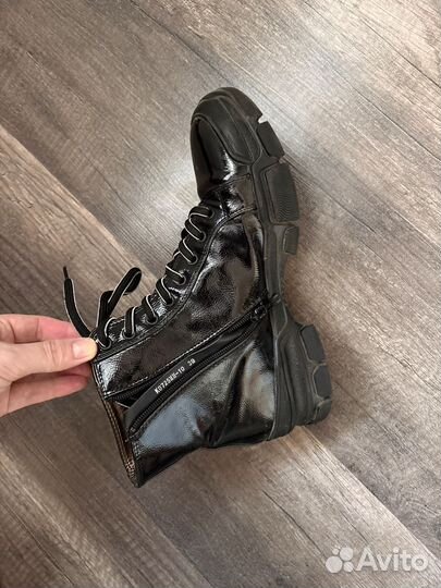 Ботинки демисезонные