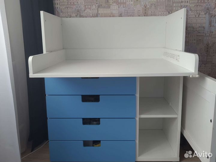 Детский стол IKEA (стува, пеленальный)
