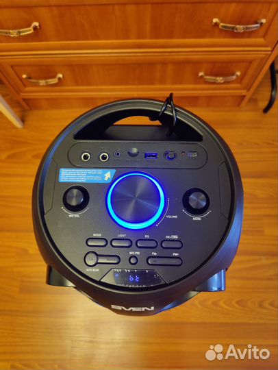 Sven PS-750