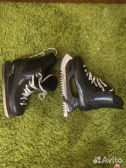 Коньки хоккейные мужские