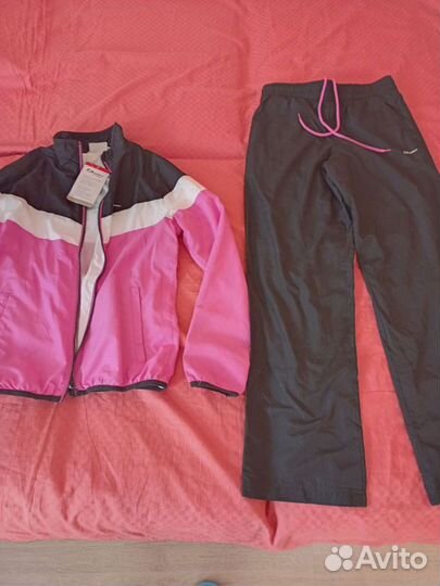 Костюм спортивный