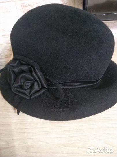 Шляпа фетровая женская