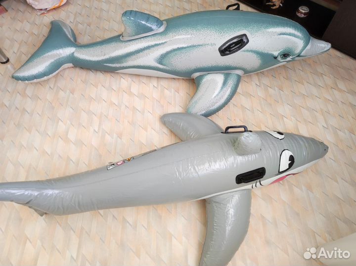 Надувные дельфин, матрасы