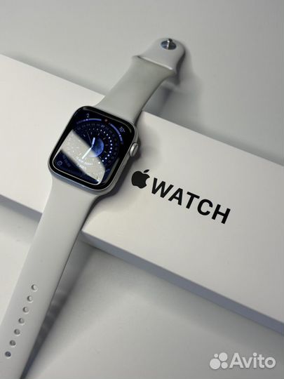 Apple Watch SE 44mm 97акб