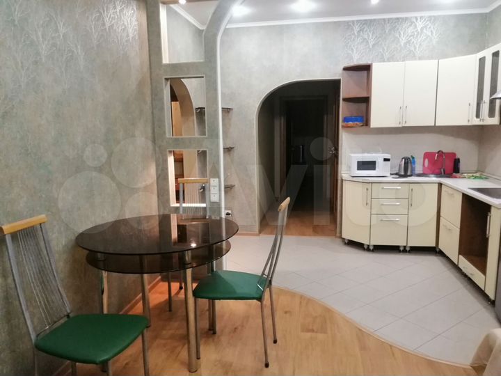 2-к. квартира, 65 м², 2/17 эт.