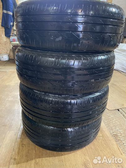 Bridgestone Turanza T001 205/50 R17