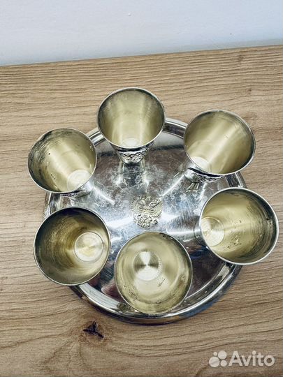 Набор серебряных рюмок