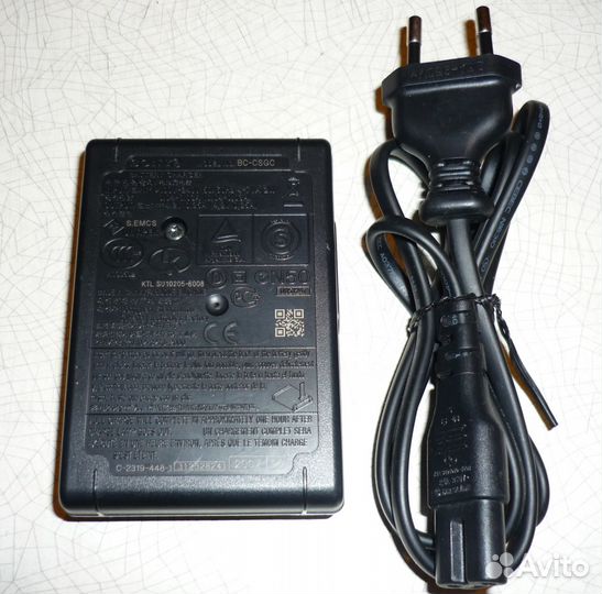 Зарядное устройство sony BC-CSG